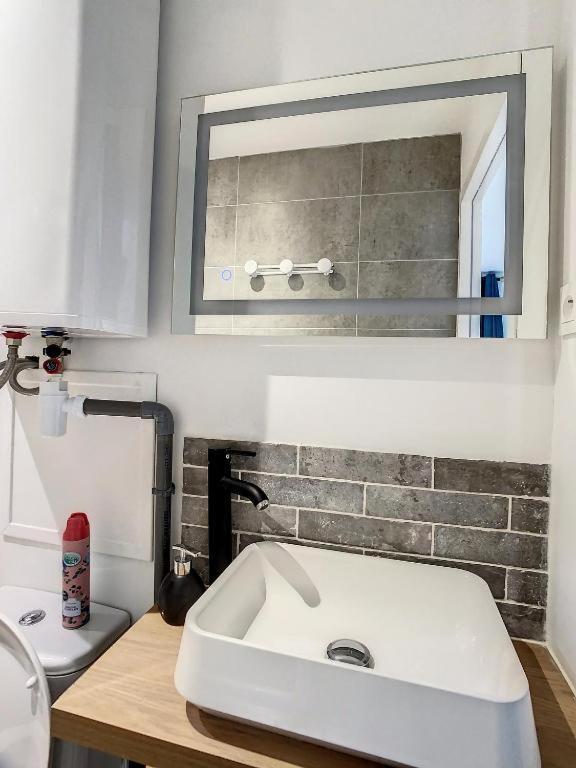 Studio Cosy Hyper Centre Gare Amiens Wifi Netflix 2 Pers Dış mekan fotoğraf